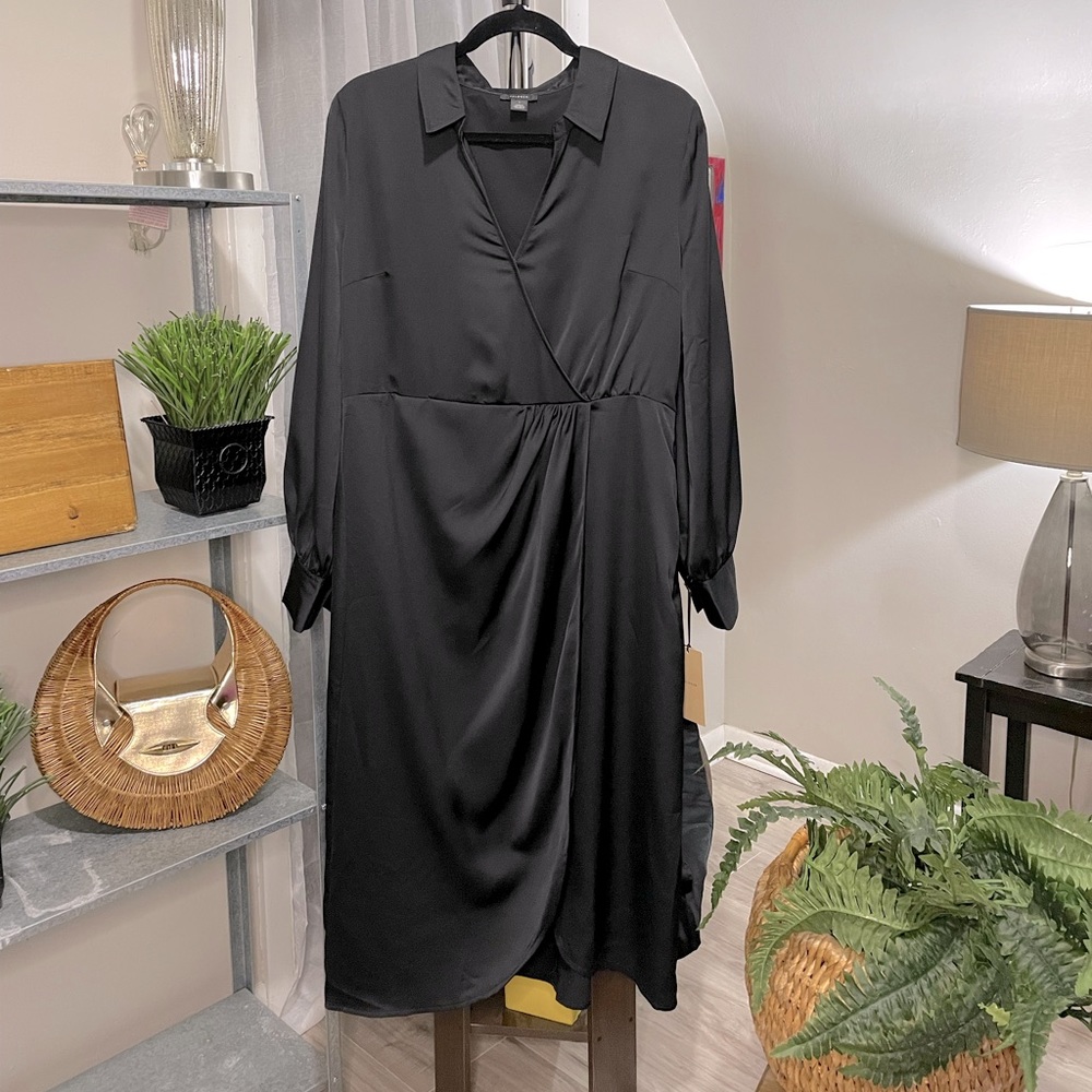 Halogen Long Sleeve Faux Wrap Midi Shirtdress. Size 1